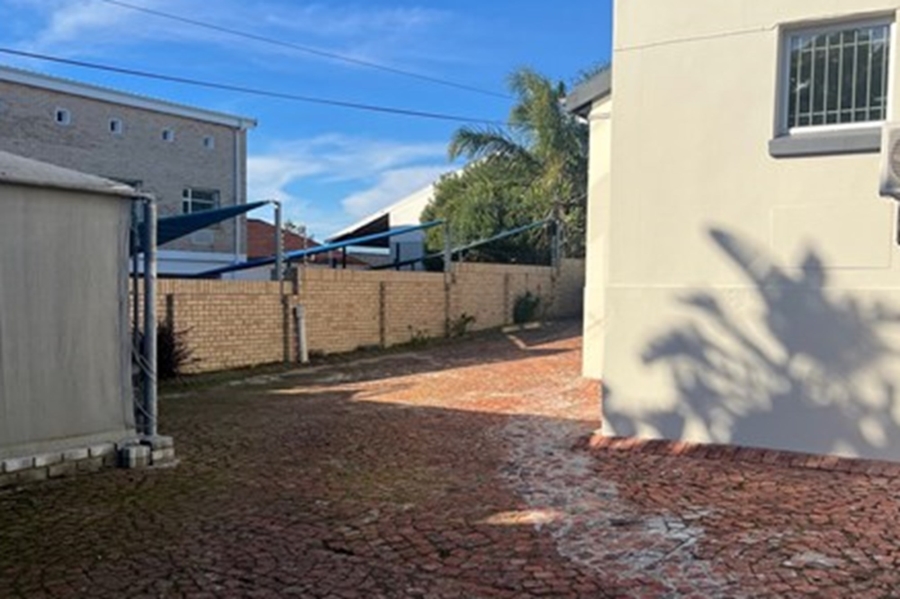 To Let commercial Property for Rent in Newton Park Eastern Cape